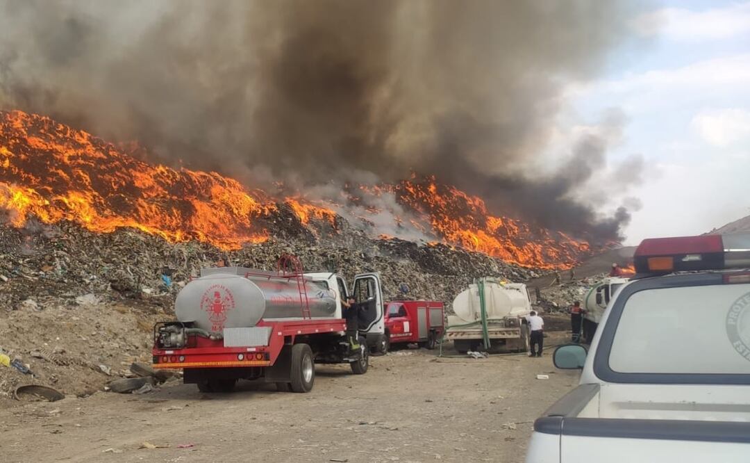 Los incendios en rellenos sanitarios mal manejados, son peligrosos porque la basura sepultada genera gas metano, que puede generar una conflagración mayor Foto: Especial