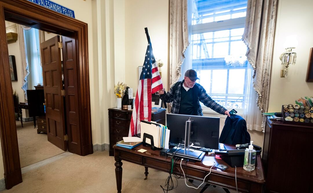 Los asesores de la presidenta de la Cámara de Representantes dijeron que su oficina fue vandalizada el miércoles. Foto: EFE