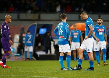 Napoli empata e Inter es líder en Italia