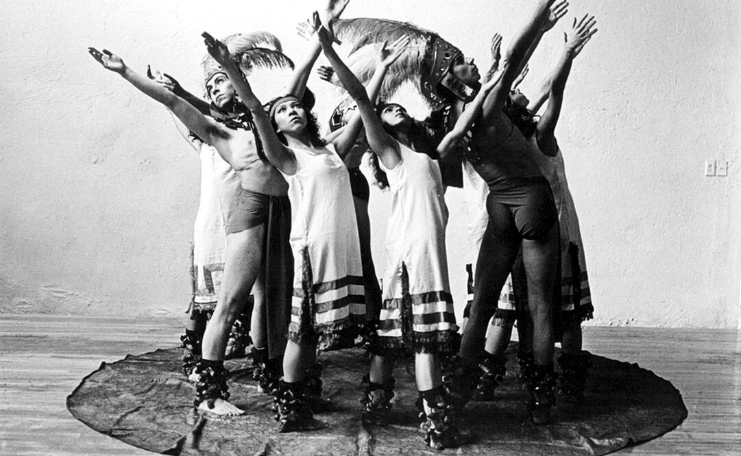 La coreografía emblemática del Ballet Teatro del Espacio, Conquistas de Michel Descombey, reflexiona sobre las conquistas histórica, militar, religiosa y cultural sufridas por México. Foto: Cortesía Gladiola Orozco/ DANZA UNAM