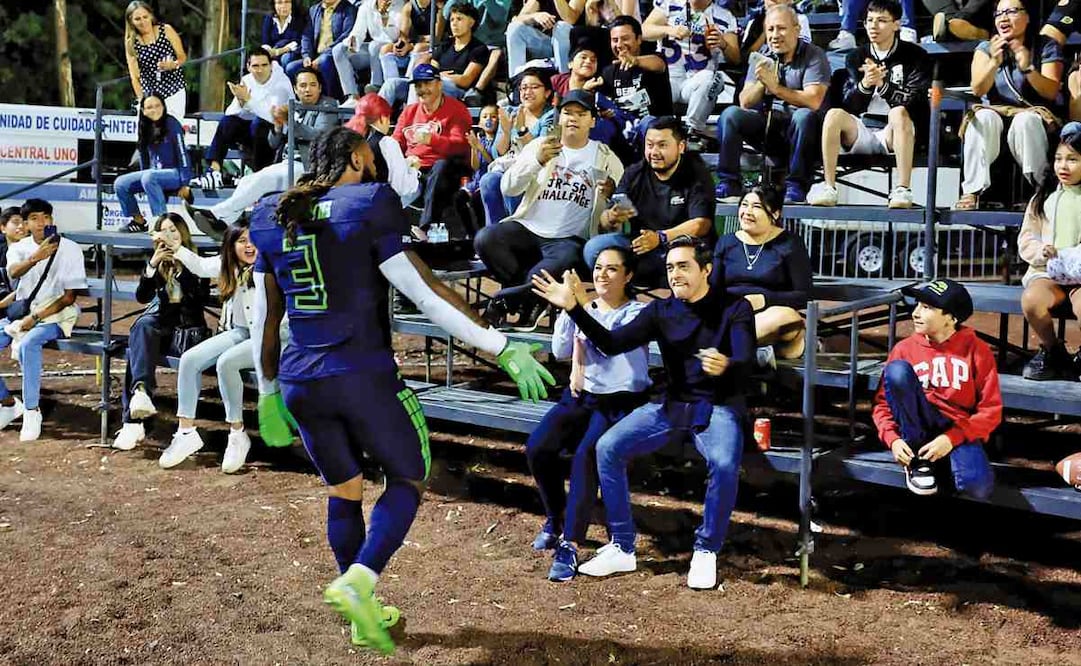 Espera que fanaticada se una a la causa de Arcángeles de Puebla. Foto: LFA