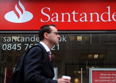 Lanza Santander servicio de envío de dinero a domicilio