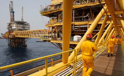 Oil crisis chokes the economy of Ciudad del Carmen