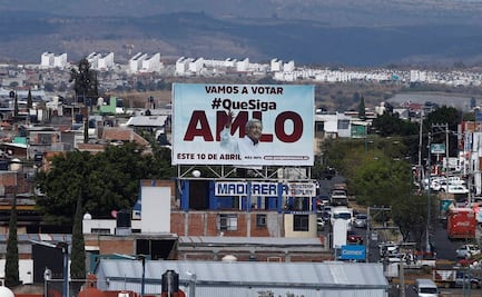 Oposición impugna ante la Corte "decretazo" sobre propaganda de revocación de AMLO