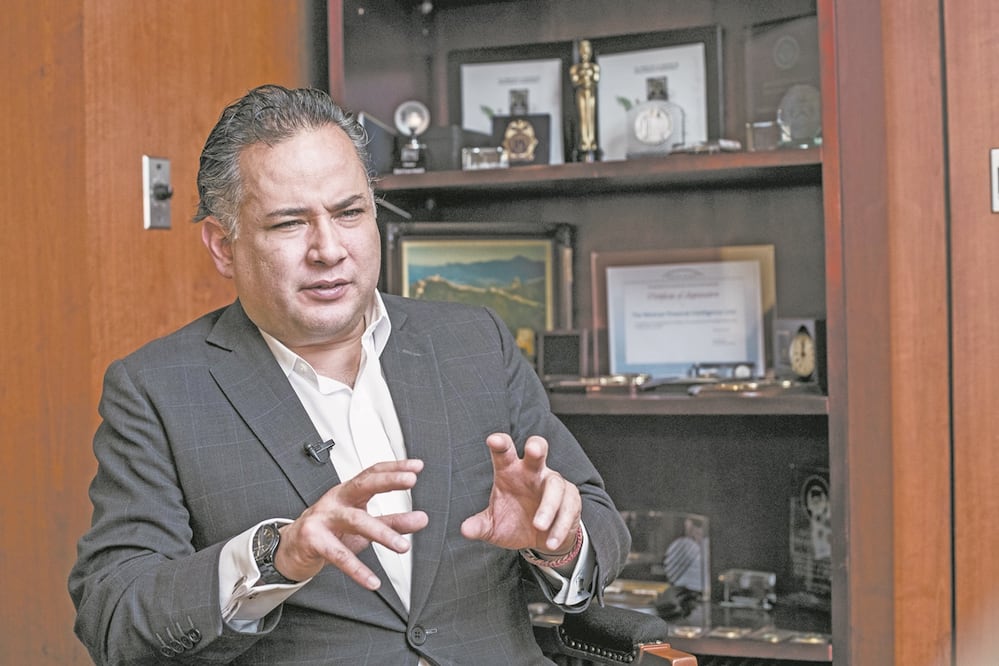 Santiago Nieto Castillo, titular de la Unidad de Inteligencia Financiera de la Secretaría de Hacienda y Crédito Público. Foto: GERMÁN ESPINOSA. EL UNIVERSAL