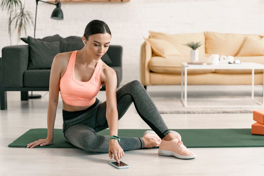 Son cómodas y perfectas para realizar cualquiwr ejercicio en casa. Foto: Istockphoto