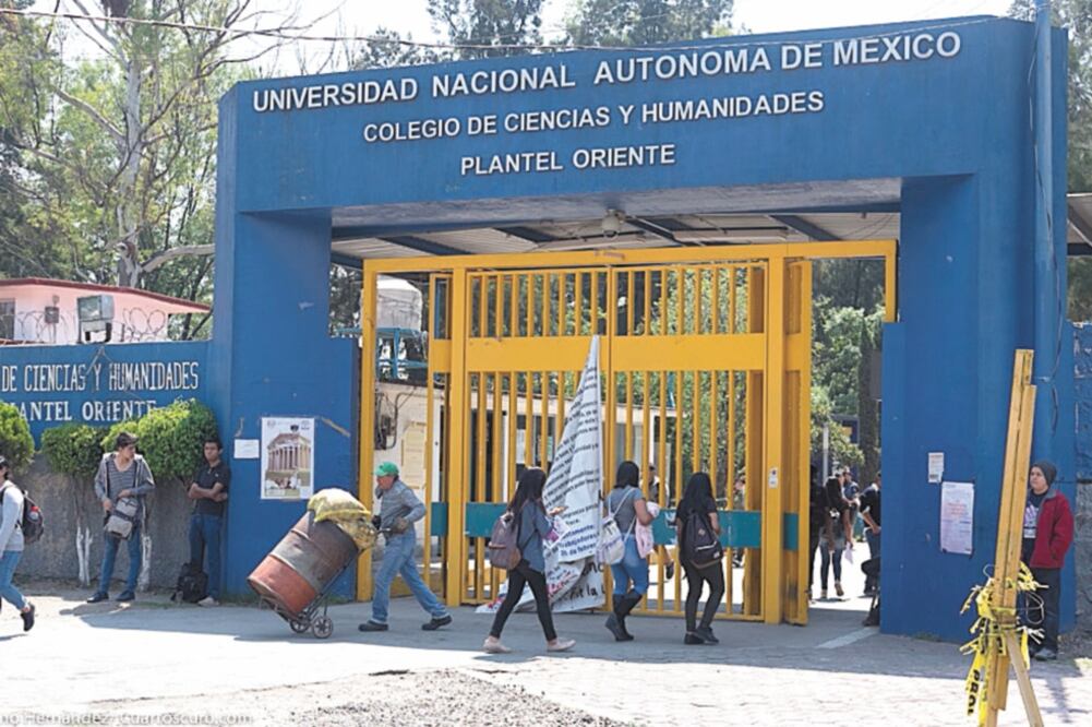 La joven de 17 años tomaba clases el 29 de abril pasado cuando cayó al piso quejándose de un dolor abdominal; murió cuatro horas después. Foto: ARCHIVO EL UNIVERSAL