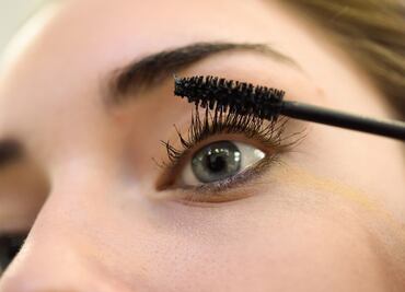 ¿Has probado la máscara tubing?, un rímel fácil de desmaquillar