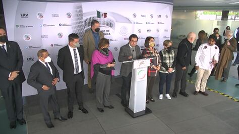 Ante ataques a la prensa, reporteros en el Senado abandonan conferencia de Morena