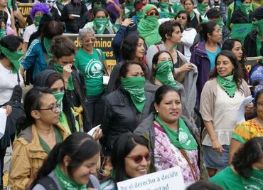 Más de 130 organizaciones de mujeres piden a diputados de Oaxaca despenalizar el aborto