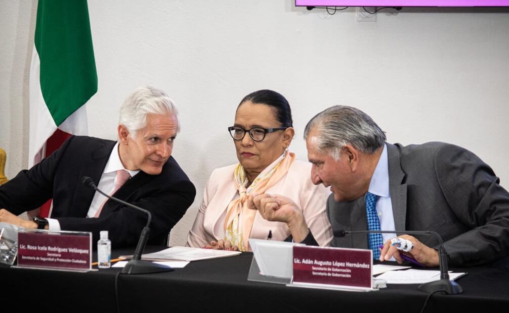 Alfredo del Mazo, gobernador del Estado de México, el secretario de Gobernación Adán Augusto López y la Secretaria de Seguridad y Protección Ciudadana Rosa Icela Rodríguez en encuentro con el INE rumbo a elecciones de 2023. Foto: Gabriel Pano / EL UNIVERSAL