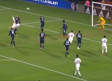 El brutal gol de chilena que anotó Zlatan Ibrahimovic