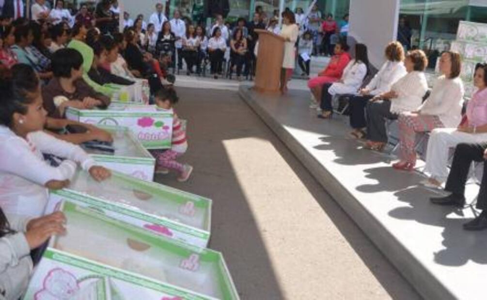 Donan cunas de cartón en San Luis Potosí