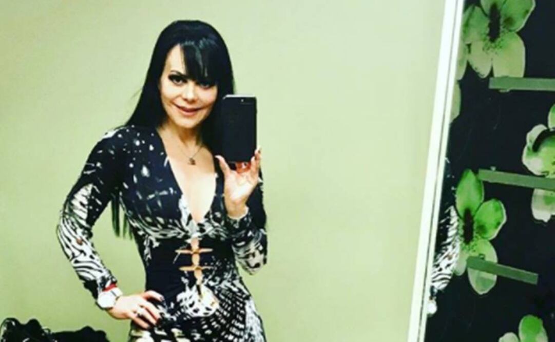 Maribel Guardia lució su figura en Veracruz  FOTO: INSTAGRAM