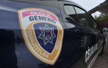 Entregan una Unidad Móvil y tres vehículos tipo patrulla para la Unidad de Género en Cuautitlán Izcalli 