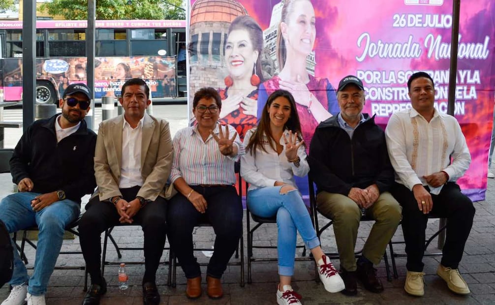 Jornada Nacional por la Soberanía y la Construcción de la Representación Popular, celebrada en la colonia América de la alcaldía Miguel Hidalgo. Fue encabezada por la diputada de Morena María Teresa Ealy Díaz. Foto: Especial