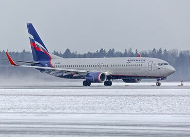 Aeroflot suspenderá todos sus vuelos internacionales excepto a Minsk