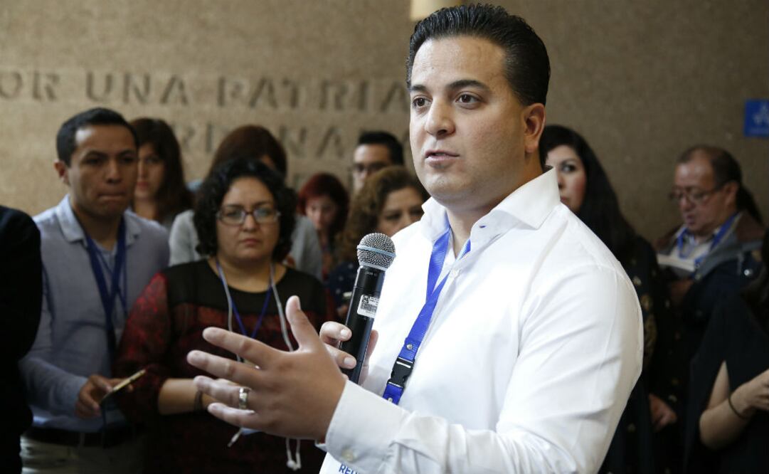 El panista dijo que el grupo de senadores panistas se blindó del vaivén de la dirigencia y acordó no involucrarse ni ser factor de la contienda interna. FOTO: ARCHIVO CUARTOSCURO