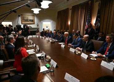 Gabinete de Trump se muda a residencias militares, reportan medios en EU