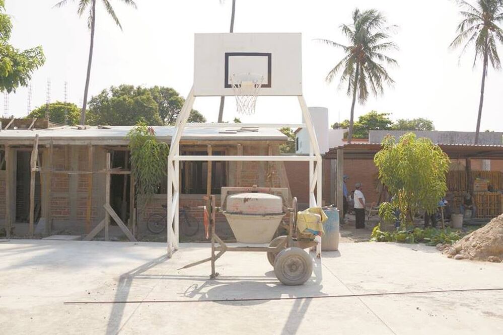 En ocho entidades ha habido menos avances en escuelas que tenían daños severos o graves, entre ellos Ciudad de México, Chiapas y Guerrero. Fotos/EDWIN HERNÁNDEZ. El Universal
