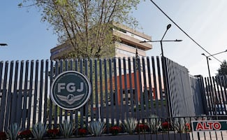 Abren 110 investigaciones contra servidores de la FGJ del Edomex; suspenden policías por presunta extorsión