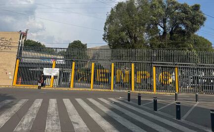 Desalojan Prepa 6 de la UNAM por amenaza de bomba; servicios de emergencia arriban al plantel