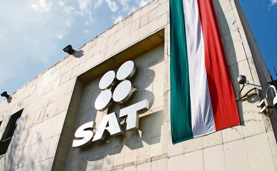 The SAT revealed that thousands of people received tax waivers during the two previous administrations - Photo: Yadin Xolalpa/EL UNIVERSAL