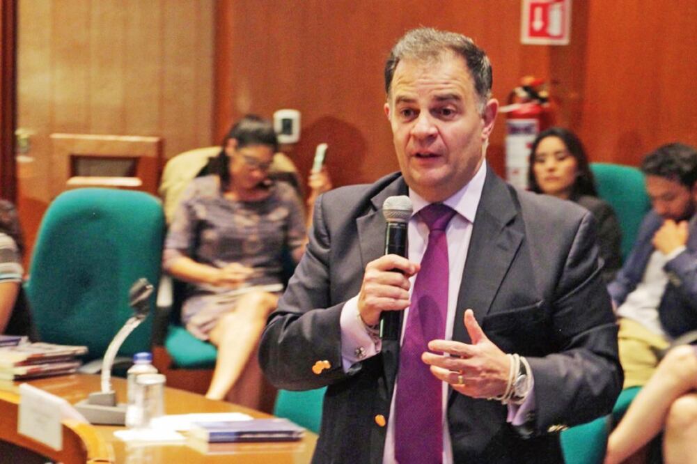 Ulrich Richter dijo que en caso de fake news sobre algún candidato, los equipos podrían entregar un reporte de las notas falsas que han hallado (CORTESÍA)