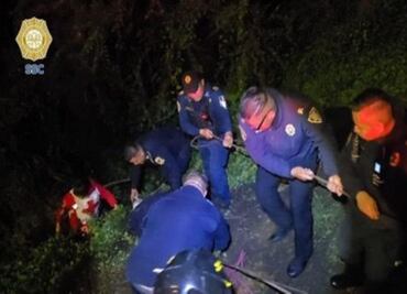 Rescatan a cuatro menores en barranco de Chapultepec; SSC y Bomberos realizaron maniobra a rapel