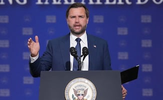 Suspenden a escolta de JD Vance por filtrar información a la prensa, reportan; ocurre tras artículo sobre viajes del vicepresidente