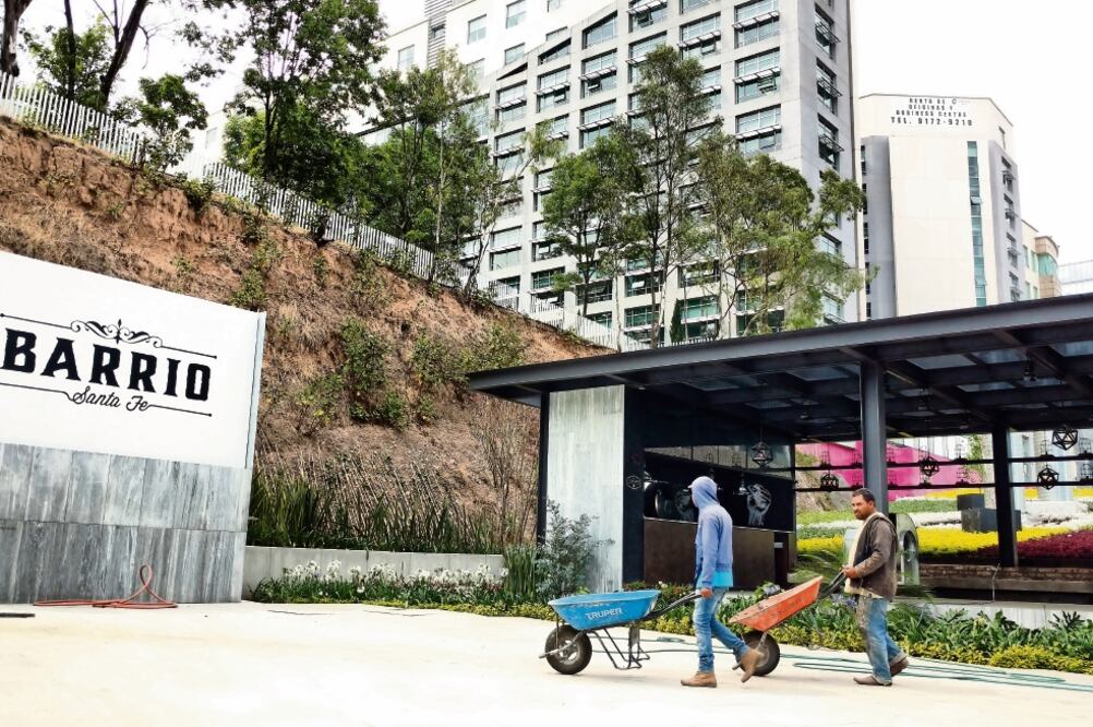 Durante un recorrido se pudo observar que los trabajos en el pasaje comercial están por terminar, pues sólo se realizan detalles. (GERARDO SUÁREZ. EL UNIVERSAL)