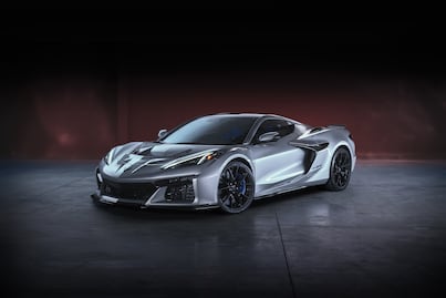 Chevrolet Corvette 2026 llega con versión híbrida de 1250 hp