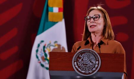 Renuncia de Tatiana Clouthier a Economía dejó pendiente su comparecencia en el Senado