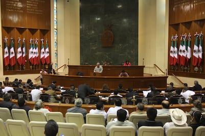 Proponen reducir diputados en Congreso de Sinaloa