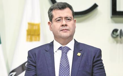 Amieva “jala las orejas” a su gabinete