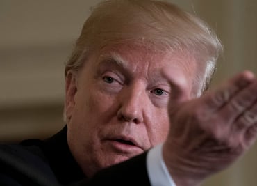 Trump firma proclama para desplegar a Guardia Nacional en frontera con México