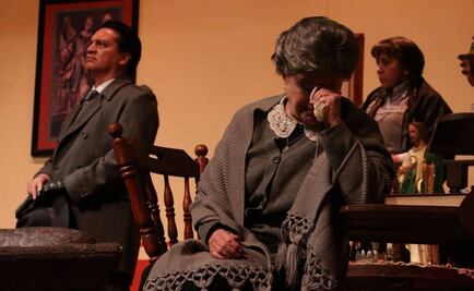 Con todo y sismo, estrenan "Debiera haber obispas"