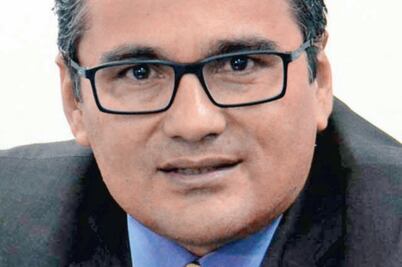 Fiscal veracruzano cava su tumba política