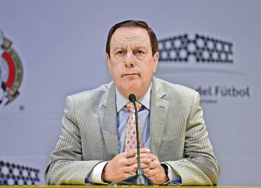 Brizio inicia finiquito a árbitros insurrectos