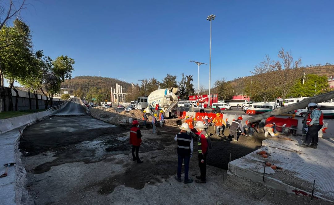 Ofrecen disculpas por caos vial en obras de Indios Verdes