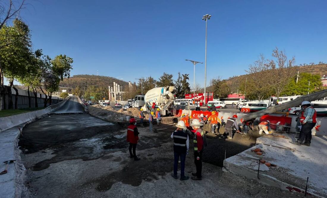 Ofrecen disculpas por caos vial en obras de Indios Verdes