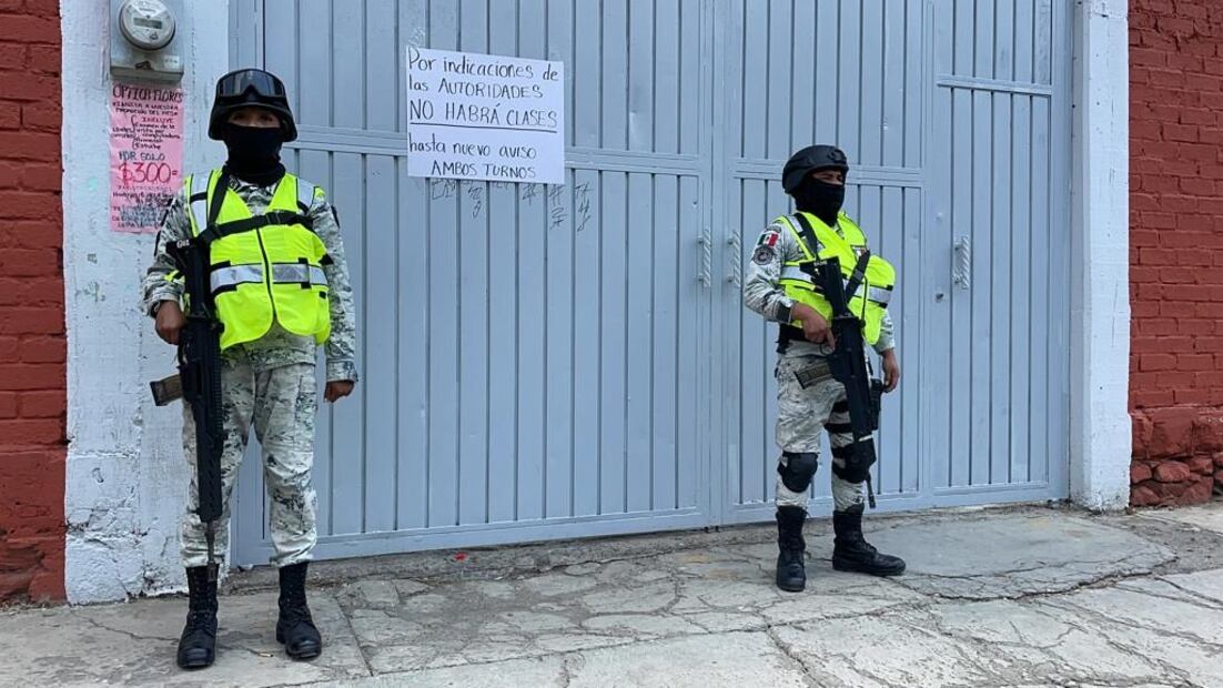 Guardia Nacional resguarda escuela secundaria 80, General Cuauhtémoc Foto: Isidro Corro