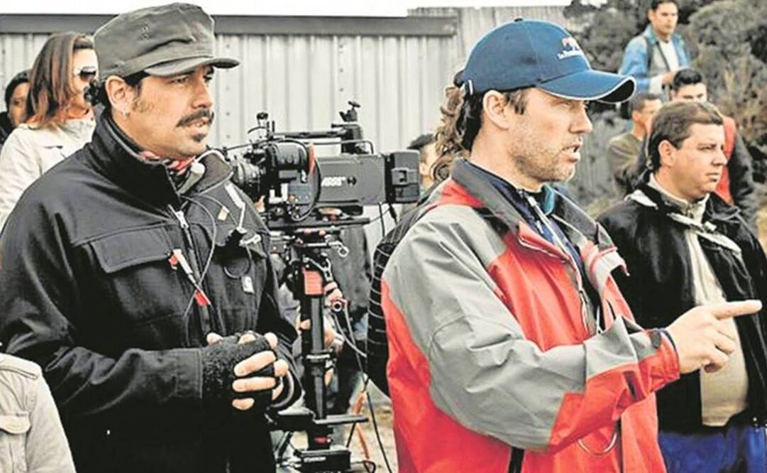 Jaime Reynoso (el hombre a la izquierda) ingresó al programa de cinefotografía del American Film Institute, del cual se recibió en 1996 con Ex-Voto, cortometraje que recibió el premio a Ópera Prima en el Festival Latino de San Antonio. Foto: Cortesía