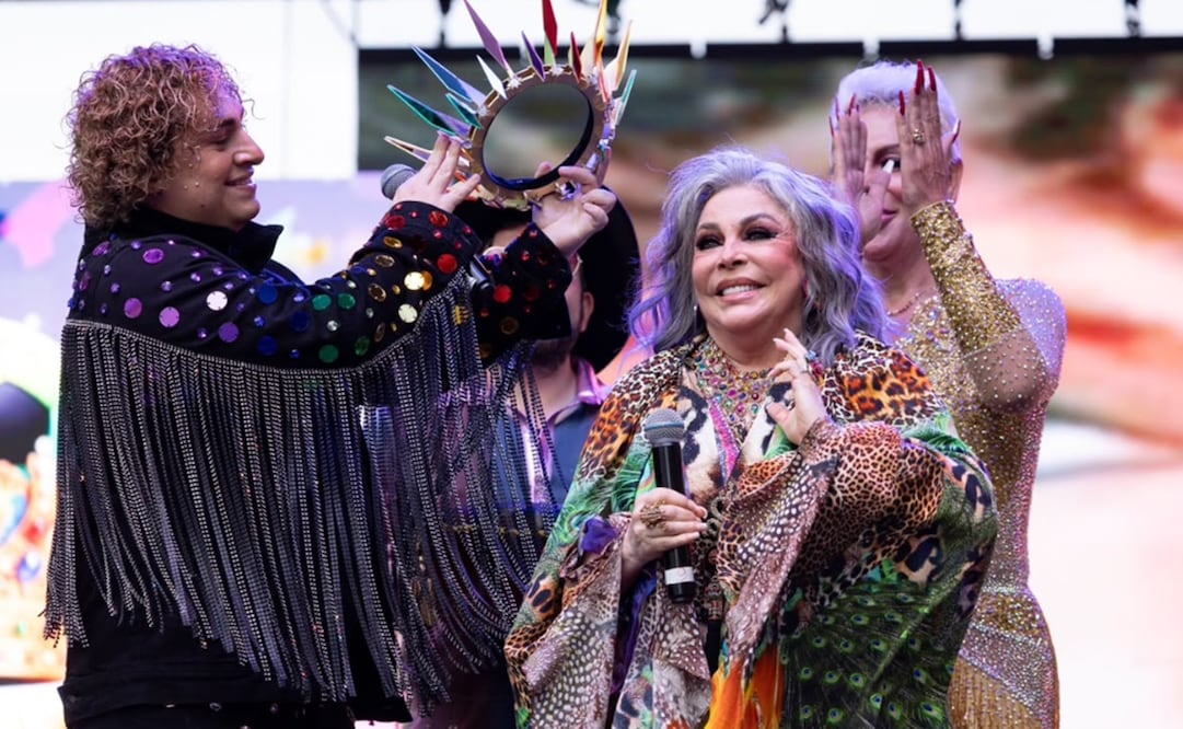 La actriz Verónica Castro en el Pride 2026. Foto: Hugo Salvador/EL UNIVERSAL.