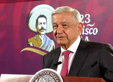 “Con los niños no”: AMLO hace otra burla a Javier Alatorre tras críticas a libros de texto