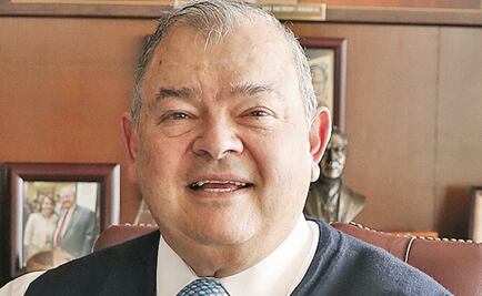 El adiós tortuoso de Elías Azar