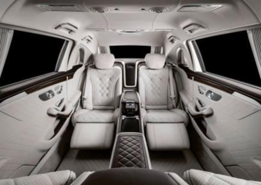Mercedes Benz Maybach Pullman: Un auto de medio millón de euros
