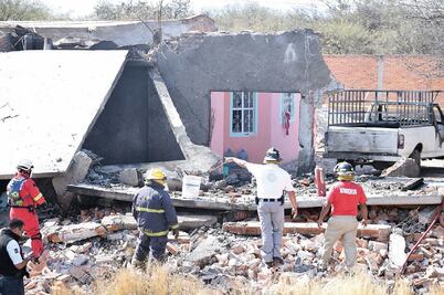 Explota pirotecnia en casa de San Luis Potosí; hay tres heridos