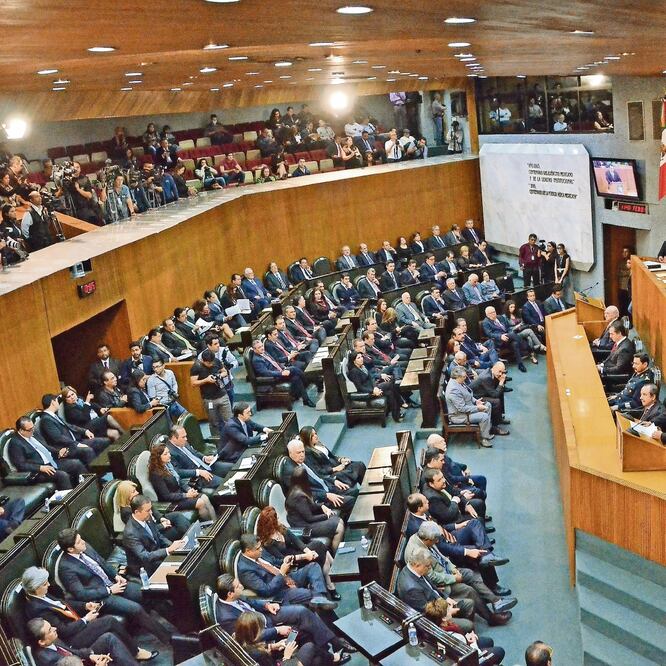 La Comisión de Gobernación y Organización Interna de los Poderes convocará hoy a sesión para seguir impulsando un acuerdo entre todas las bancadas. Foto: ARCHIVO EL UNIVERSAL