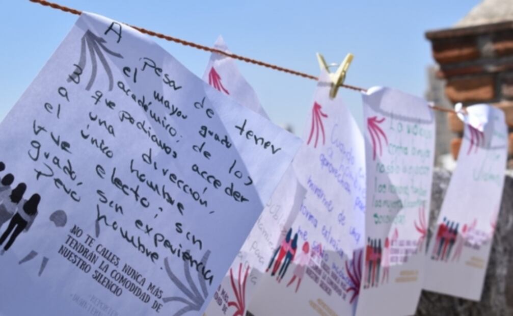 Protestan reporteras contra violencia de género en Toluca